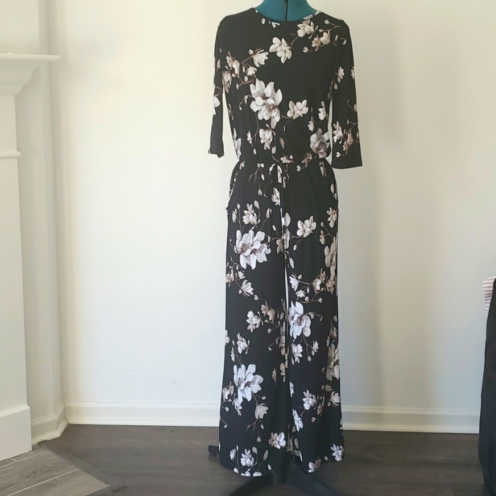 Egs Black with Floral Print Jumpsuit, Sz S